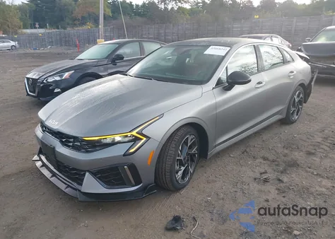 2025 Kia K5 Gt-Line z USA, uszkodzony, nr VIN KNAG64J75S5366622